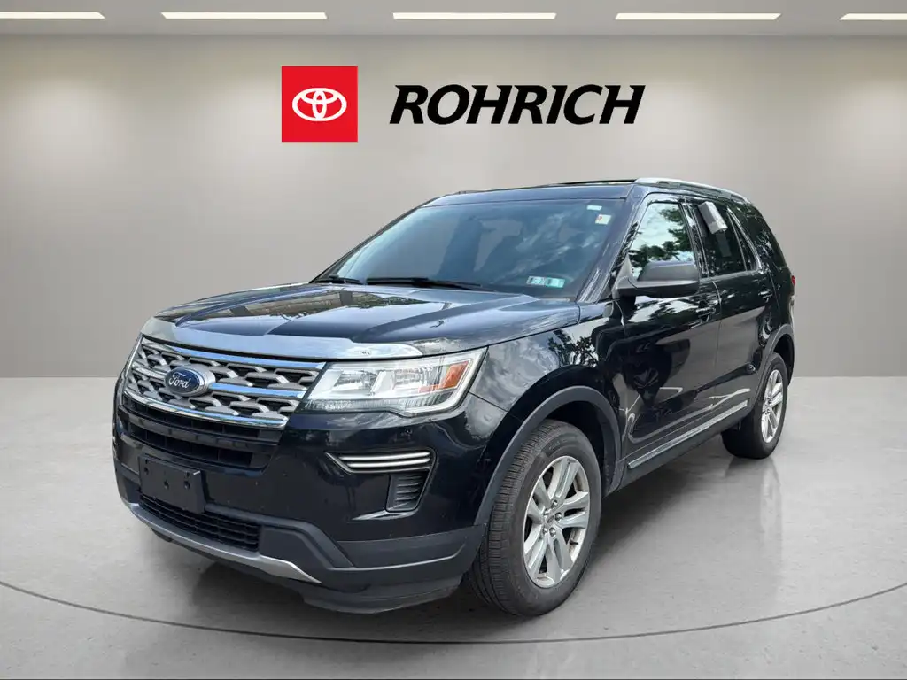 2018 Ford Explorer XLT 4WD's photo