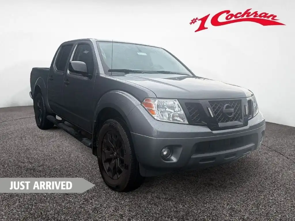 2021 Nissan Frontier SV Crew Cab 4X4 SWB's photo