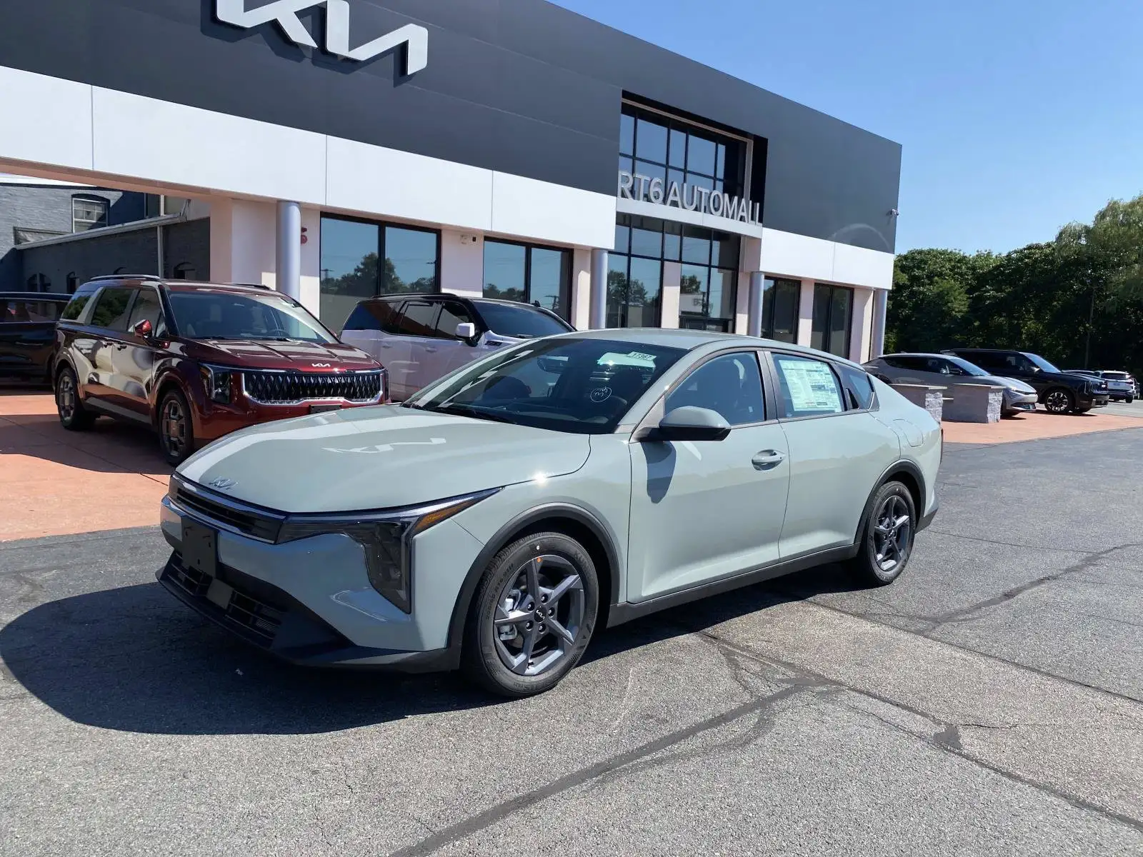 2026 Kia K4 LXS AT's photo