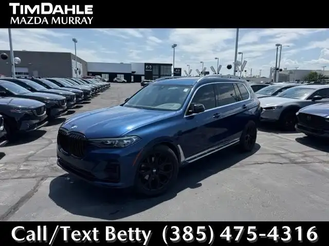 2021 BMW X7 xDrive40i's photo