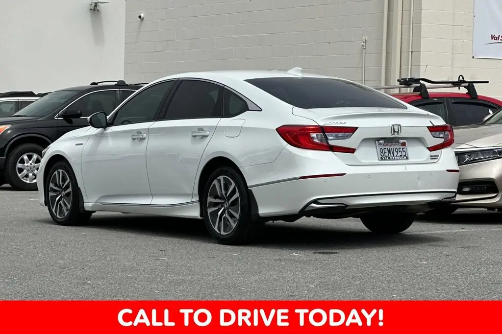 2018 Honda Accord Hybrid Touring photo 5