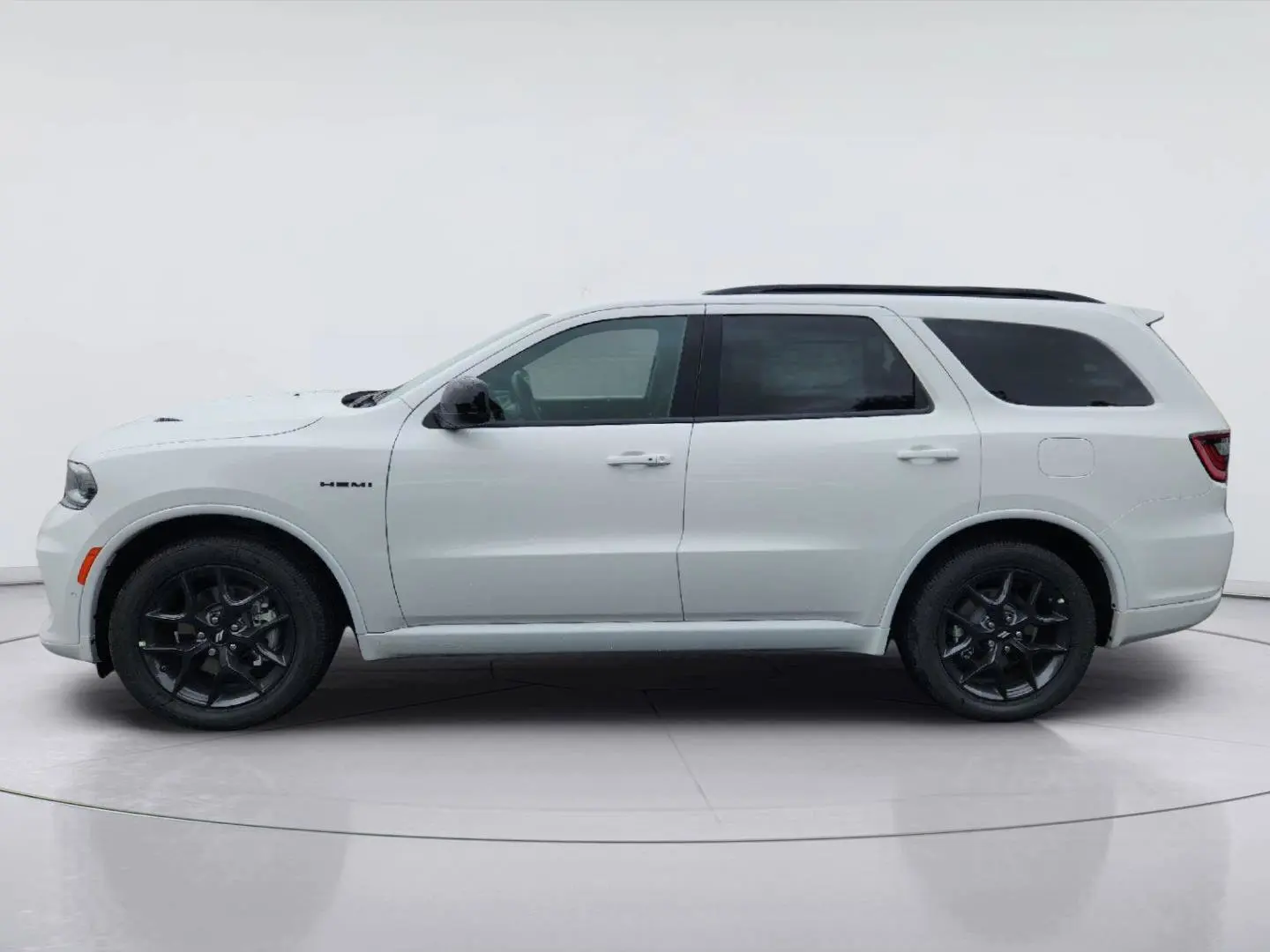 2026 Dodge Durango HEMI V8 GT AWD photo 3