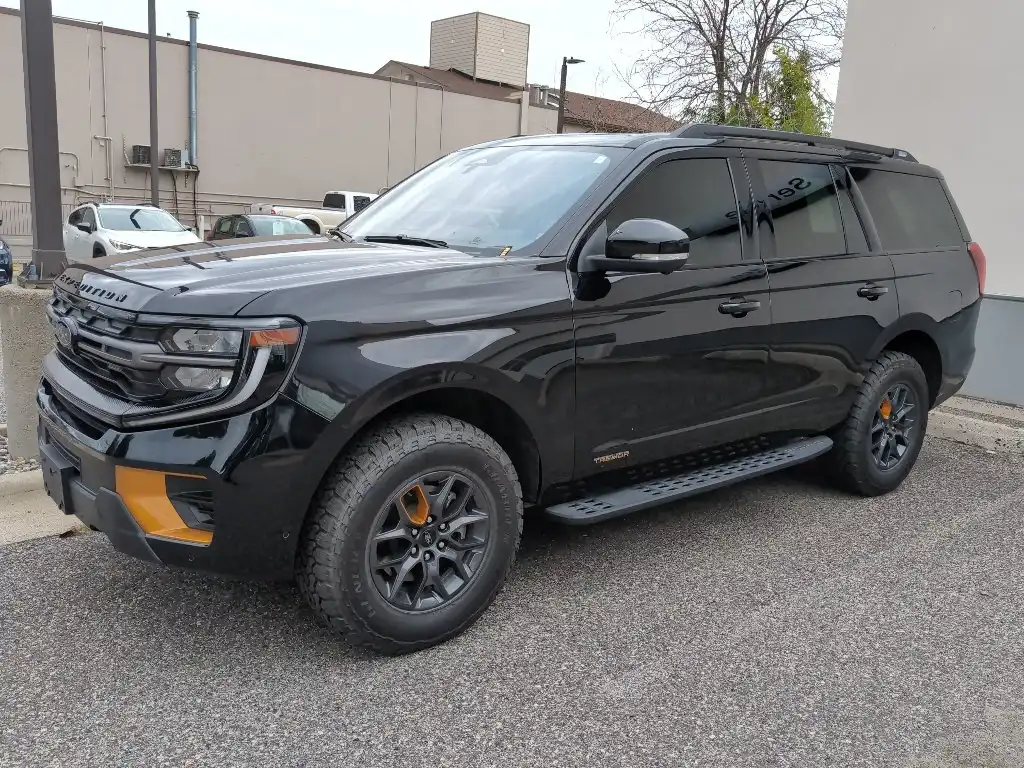 2025 Ford Expedition Tremor 4WD's photo