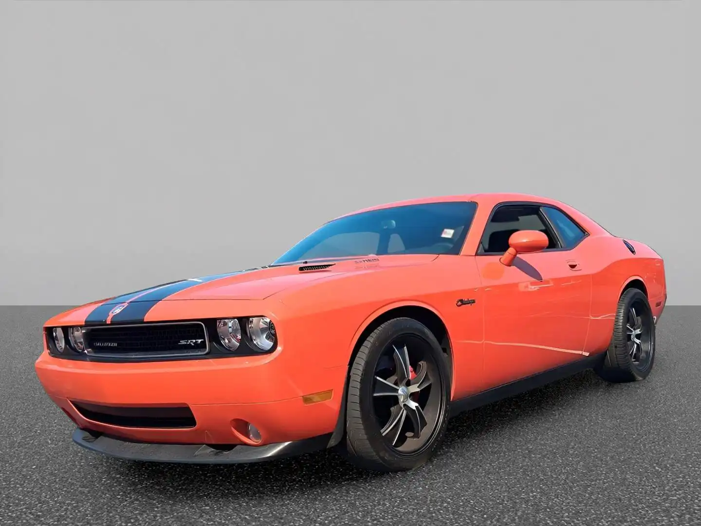 2009 Dodge Challenger SRT8's photo