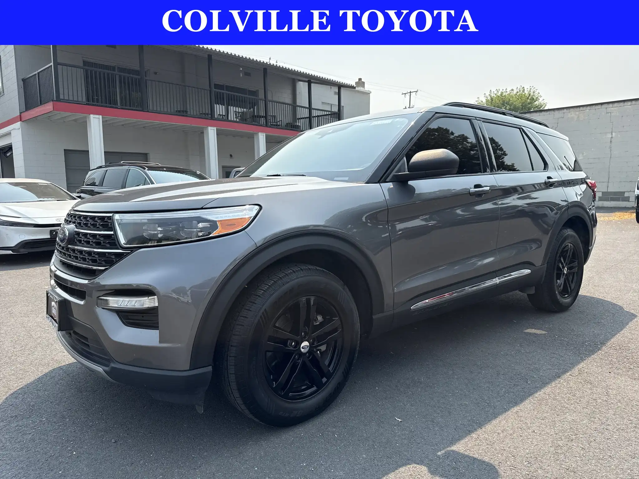 2024 Ford Explorer XLT 4WD's photo