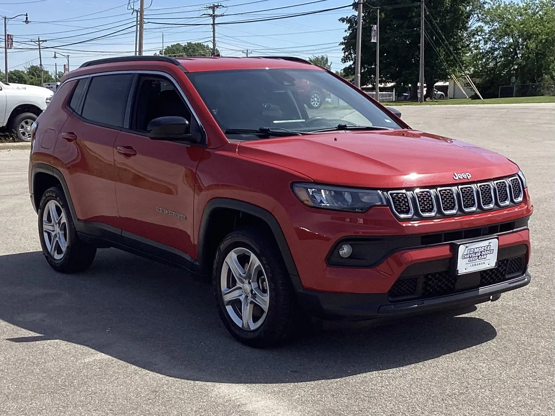 2024 Jeep Compass Latitude 4X4 photo 3