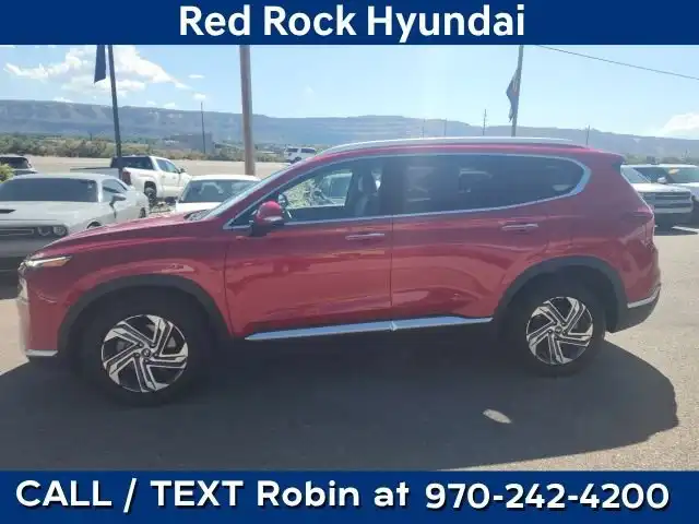 2023 Hyundai Santa Fe SEL 2.5's photo