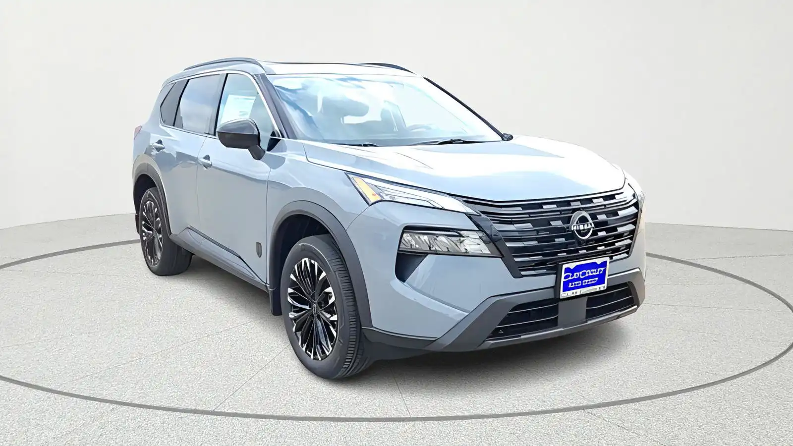 2026 Nissan Rogue Dark Armor's photo