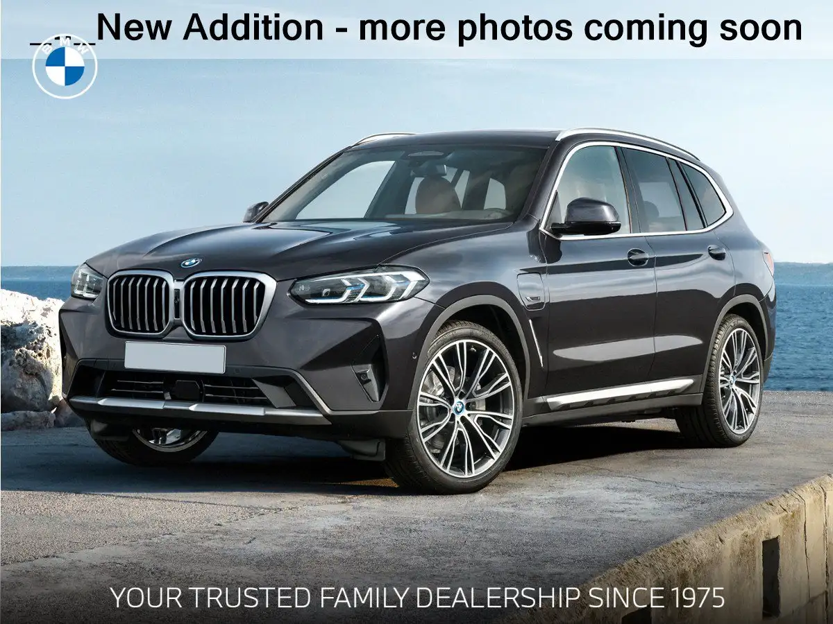 2022 BMW X3 xDrive30i's photo