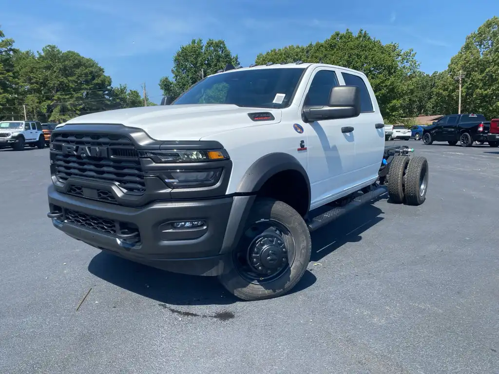 2026 RAM 5500 Tradesman 4X4 Crew Cab DRW 197" WB's photo