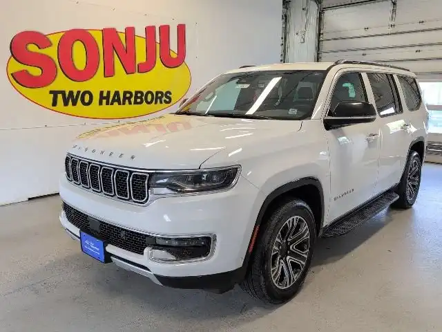 2023 Jeep Wagoneer Series II's photo