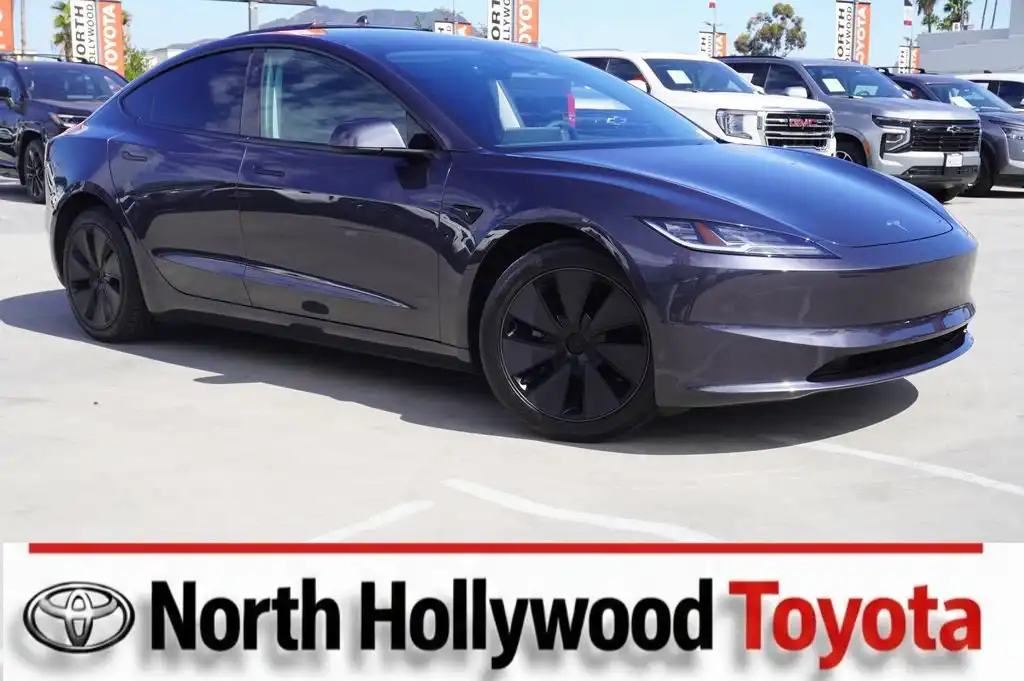2025 Tesla Model 3 Long Range's photo