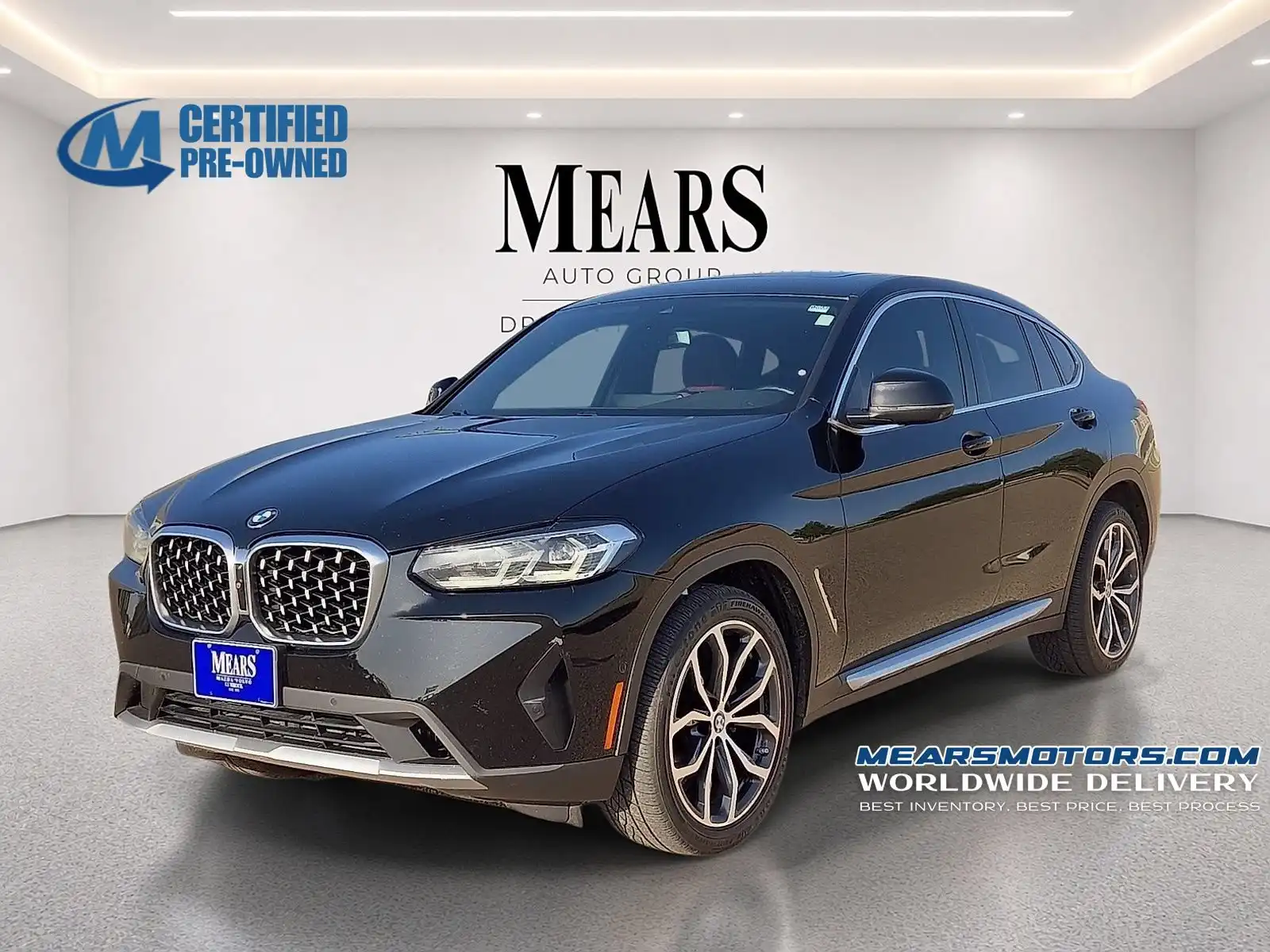 2022 BMW X4 xDrive30i's photo