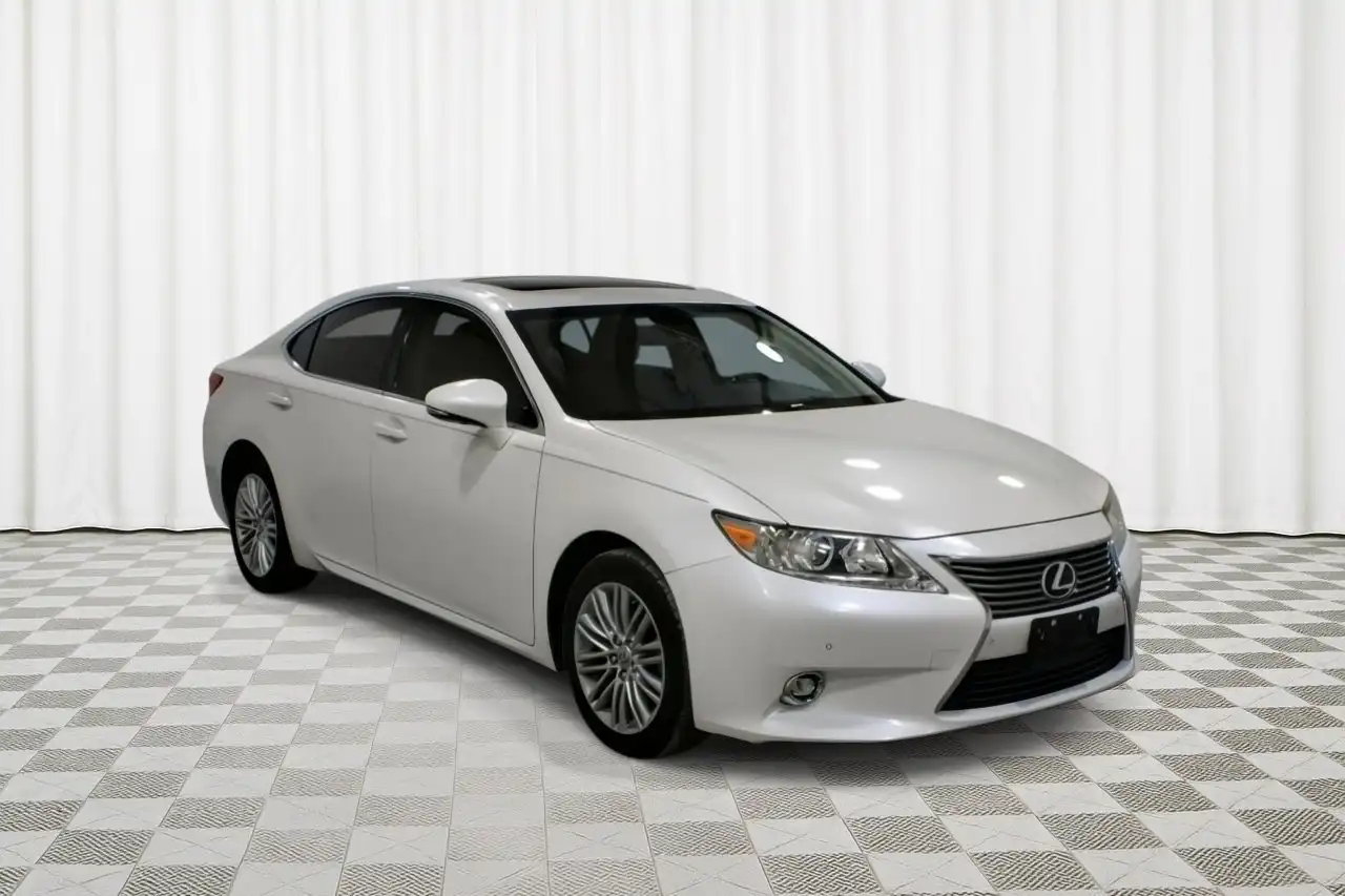 2015 Lexus ES 350 350's photo