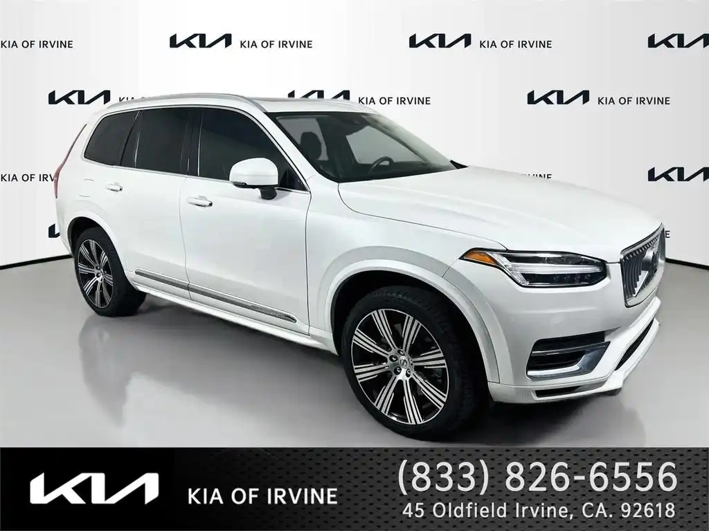 2022 Volvo XC90 T8 Recharge Inscription 6 Pas PHEV AWD's photo