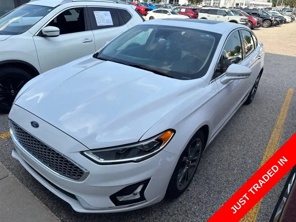 2020 Ford Fusion Titanium's photo