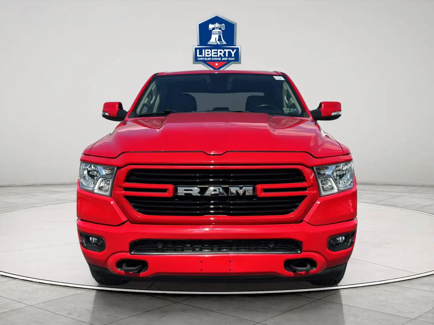 2020 RAM 1500 Big Horn/Lone Star 4x4 Crew Cab 6'4's photo