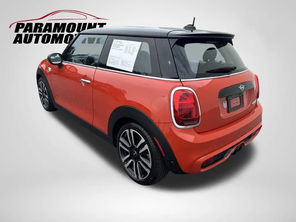 2019 MINI Hardtop Cooper S Iconic photo 5