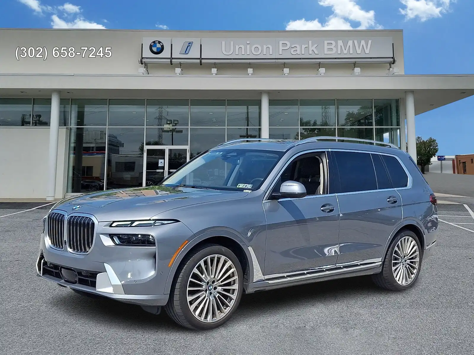 2023 BMW X7 xDrive40i's photo