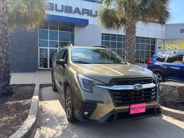 2024 Subaru Ascent Limited 8 Passenger's photo