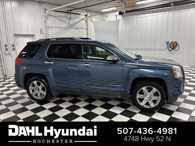 2011 GMC Terrain AWD SLT-2 photo 3