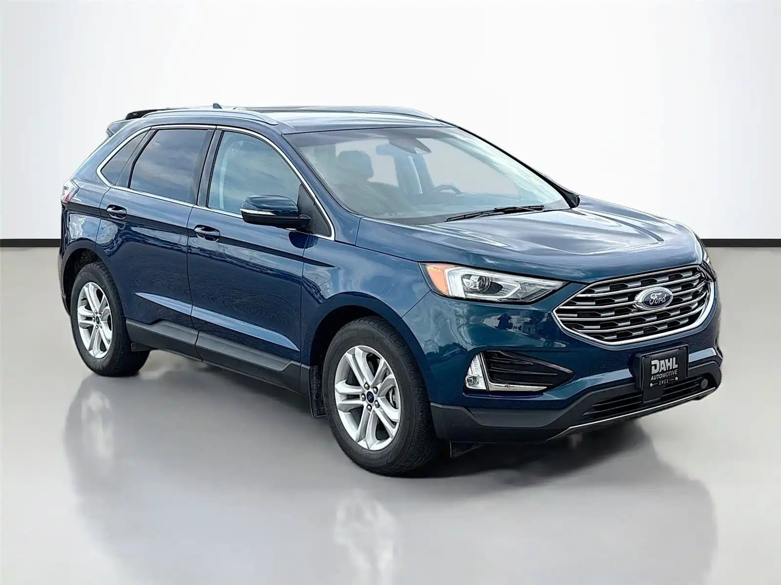 2020 Ford Edge SEL AWD's photo
