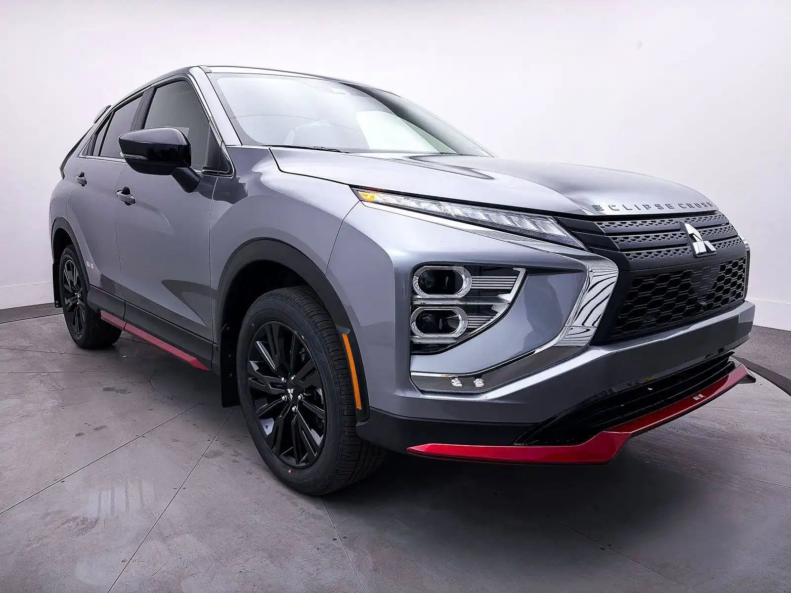 2026 Mitsubishi Eclipse Cross LE S-AWC's photo