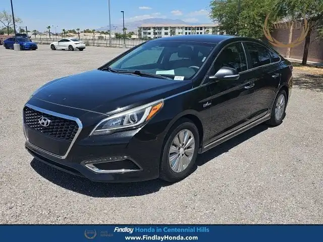 2017 Hyundai Sonata Base's photo