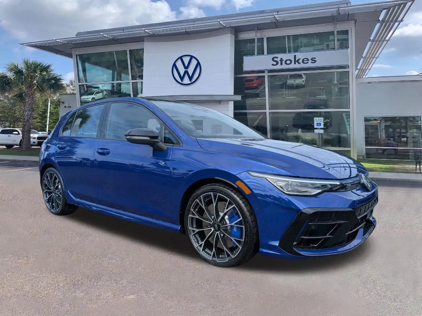 2026 Volkswagen Golf R Golf R 4-door DSG's photo
