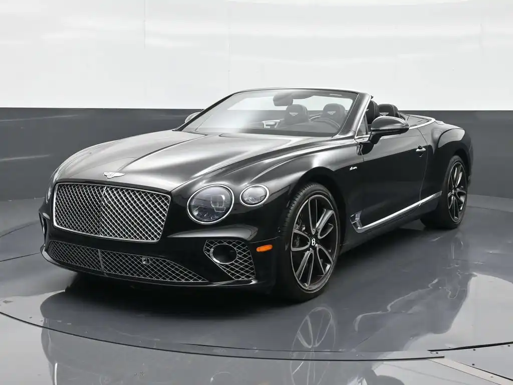 2023 Bentley Continental GT V8 Mulliner's photo