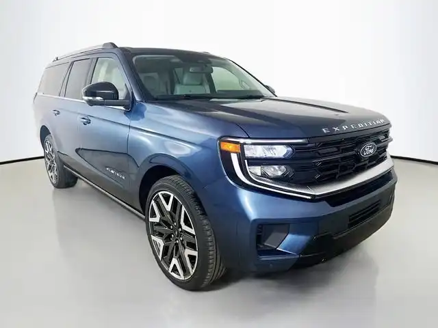 2027 Ford Expedition Platinum 4WD MAX's photo