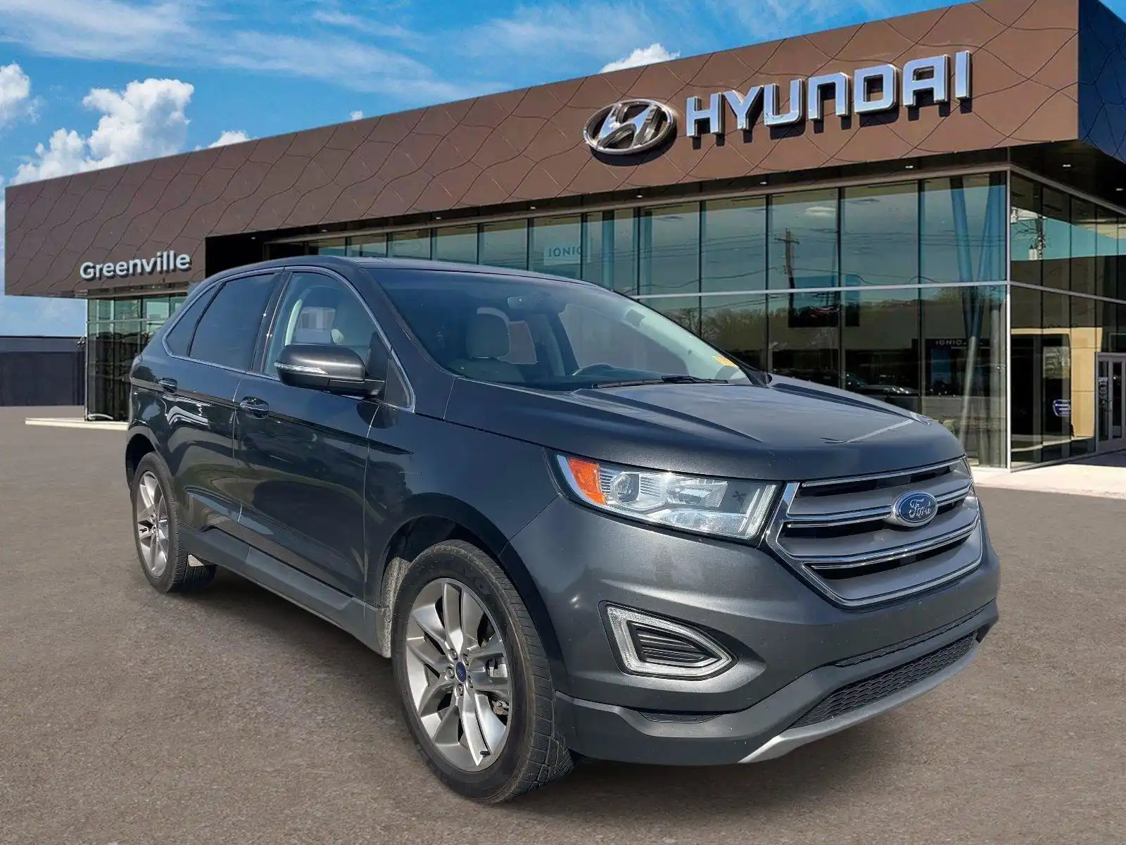 2018 Ford Edge Titanium's photo