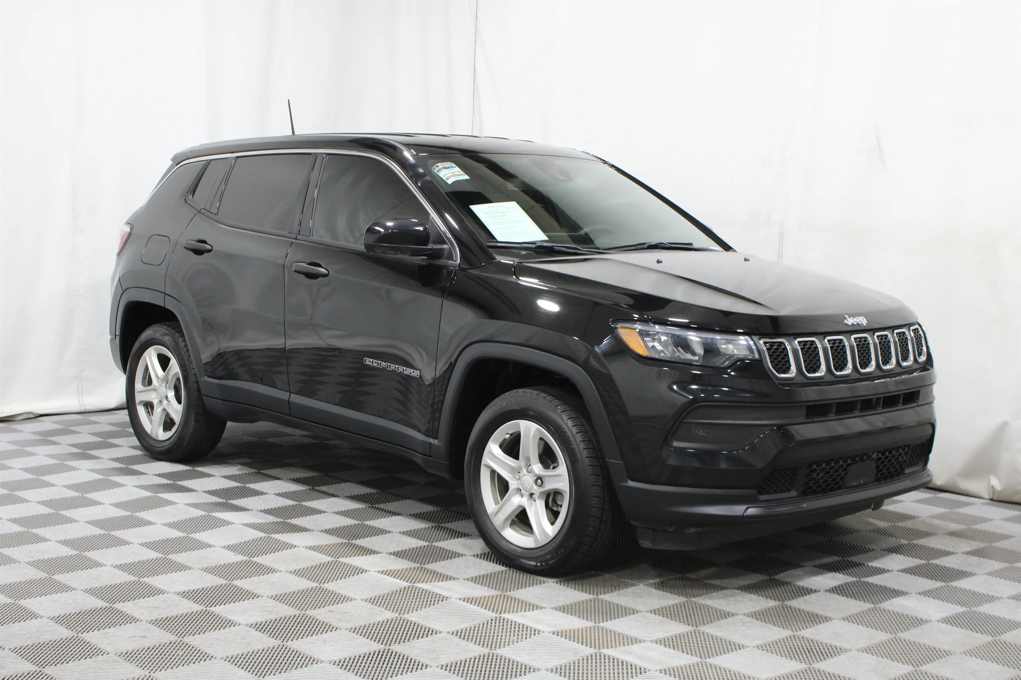 2023 Jeep Compass Sport 4X4's photo