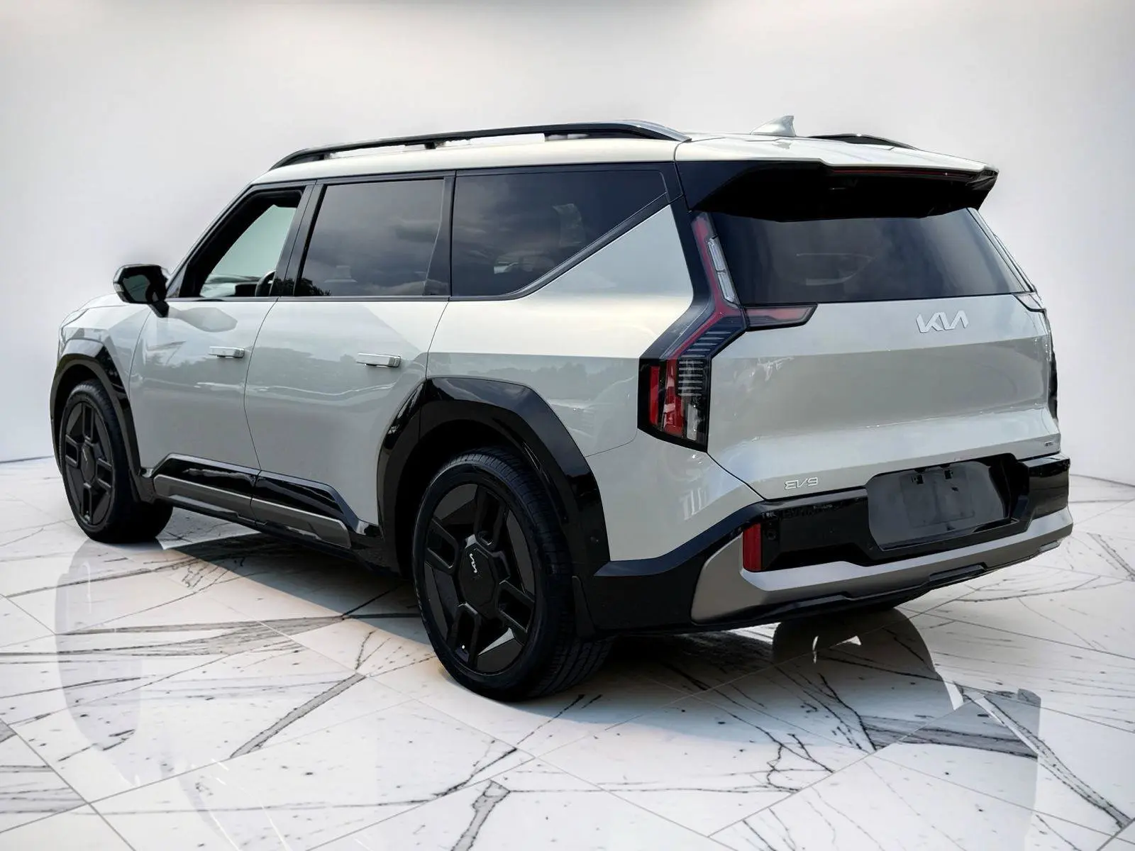 2024 Kia EV9 GT-Line AWD photo 3