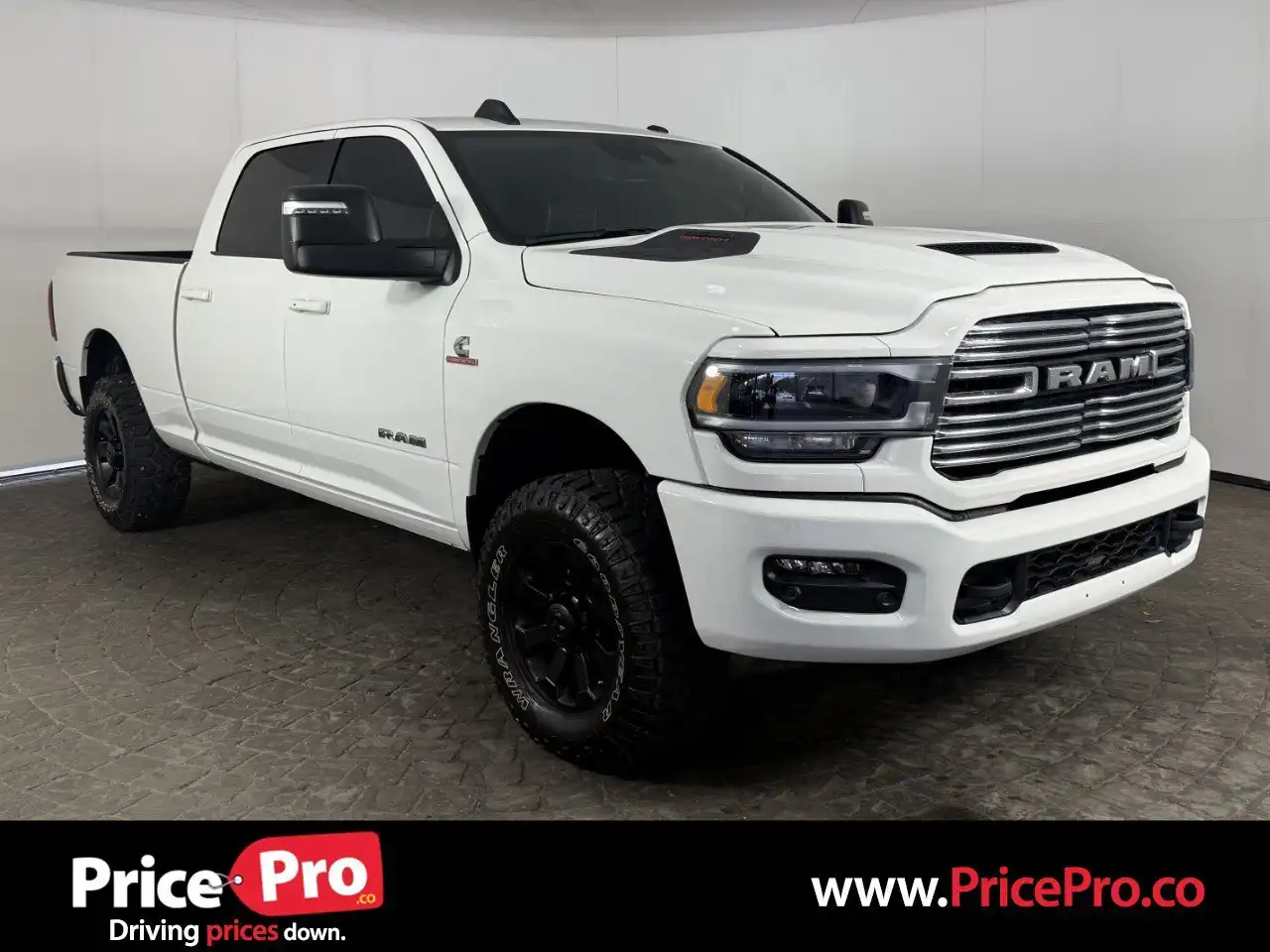 2024 RAM 3500 Laramie 4X4 Crew Cab SWB's photo