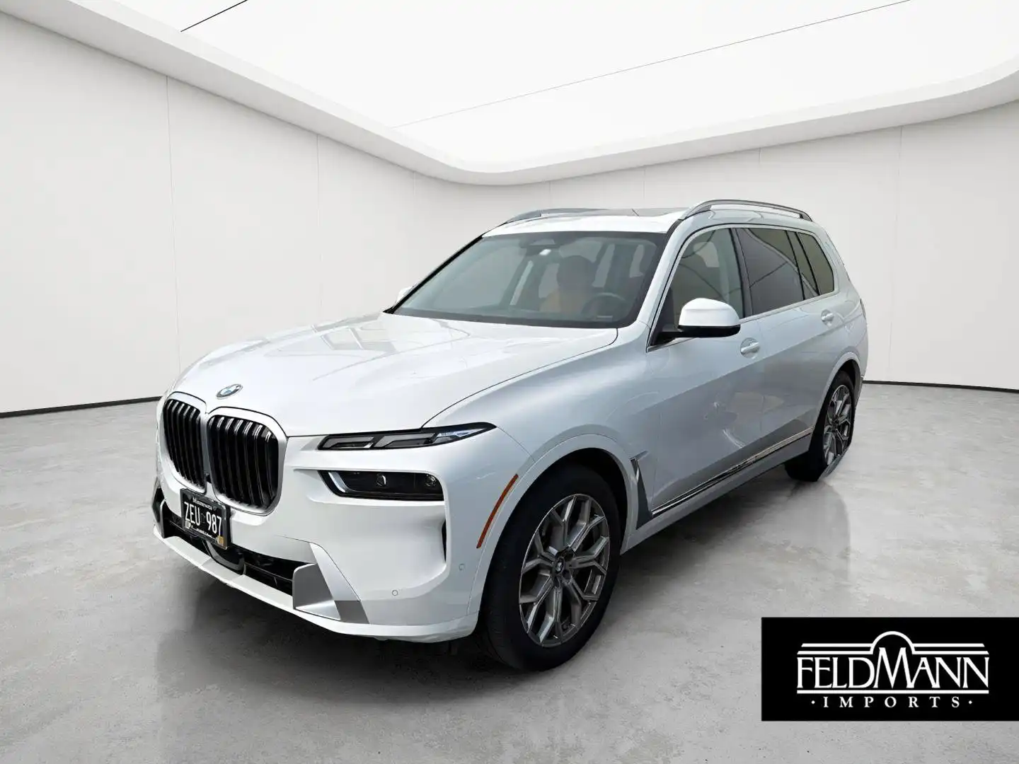 2025 BMW X7 xDrive40i's photo