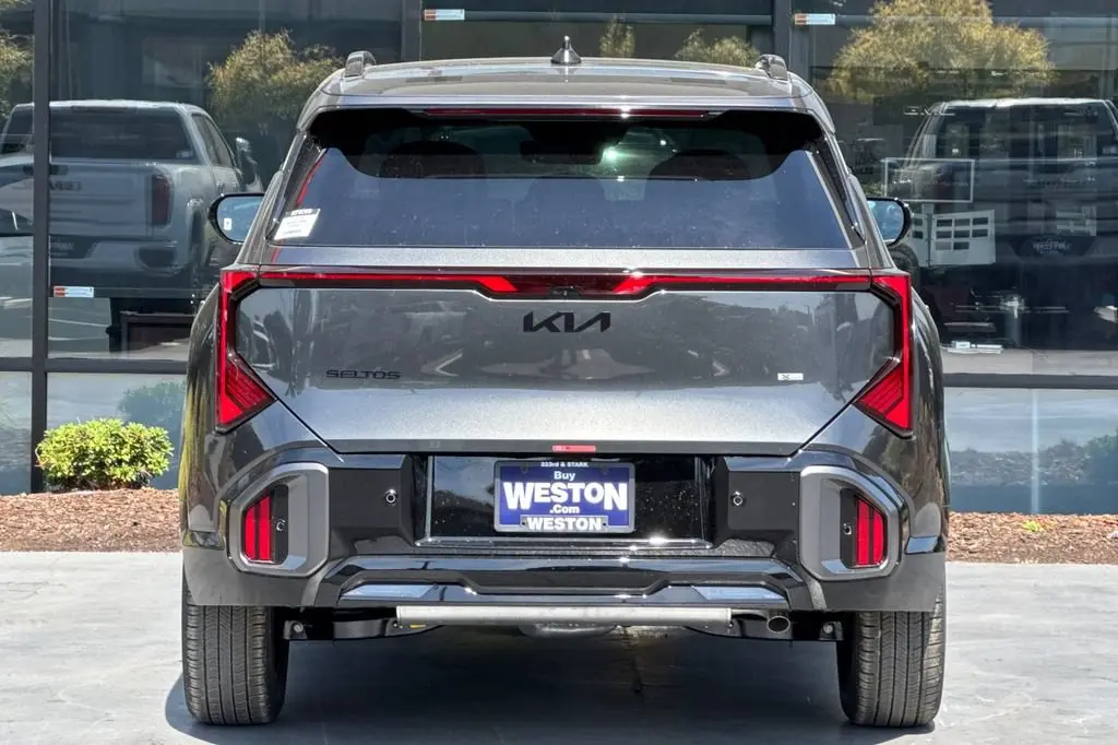 2027 Kia Seltos X-Line AWD S photo 5