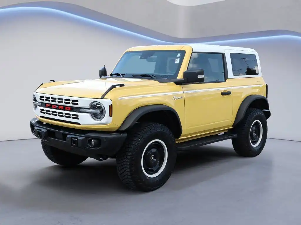 2024 Ford Bronco Heritage Limited Edition's photo