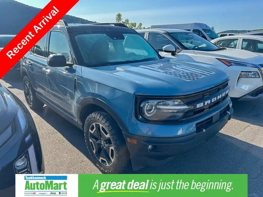 2021 Ford Bronco Sport Outer Banks 4X4's photo