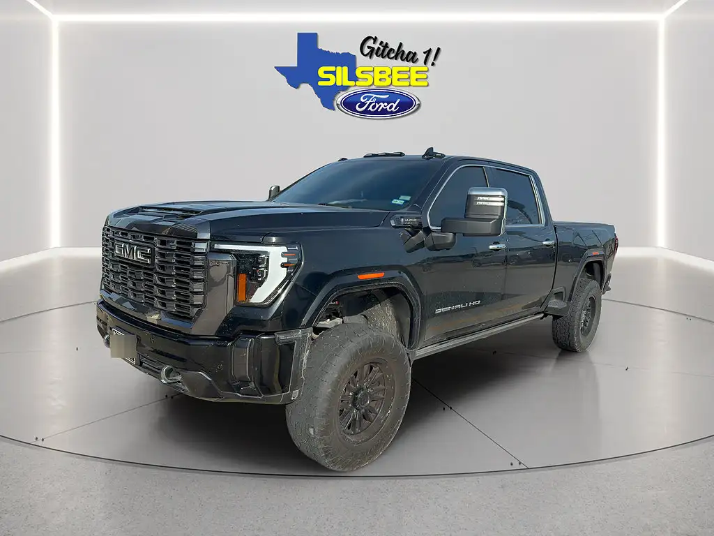 2024 GMC Sierra 4WD Crew Cab Standard Box Denali Ultimat's photo