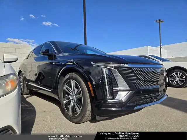 2024 Cadillac Lyriq Luxury 1 RWD's photo