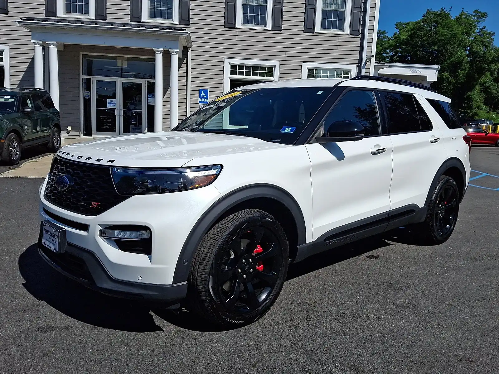 2020 Ford Explorer ST 4WD's photo
