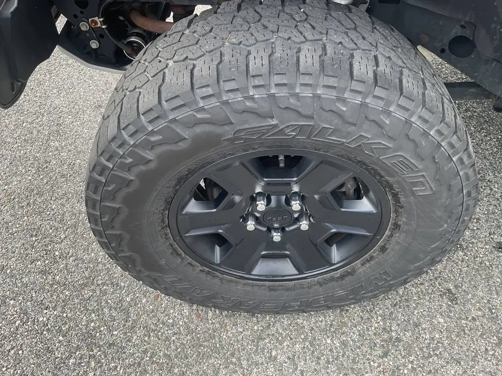2021 Jeep Gladiator Mojave photo 5