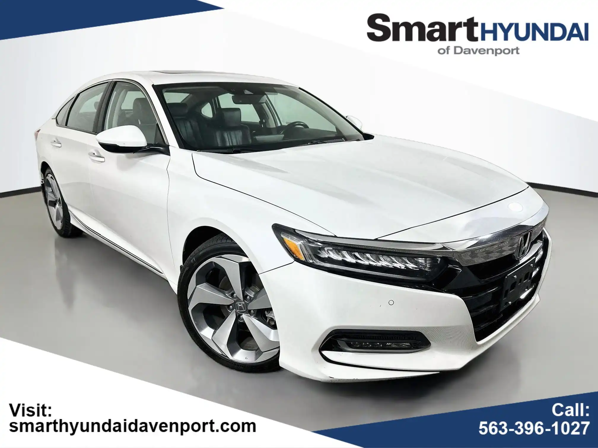 2019 Honda Accord 2.0T Touring Auto's photo