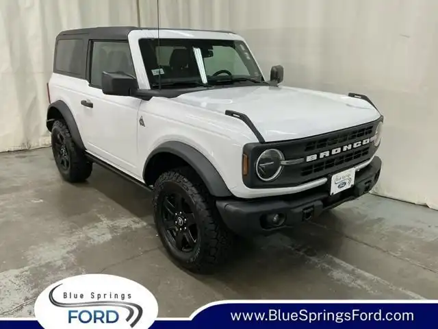 2024 Ford Bronco Black Diamond Mid (322A) 4x4's photo