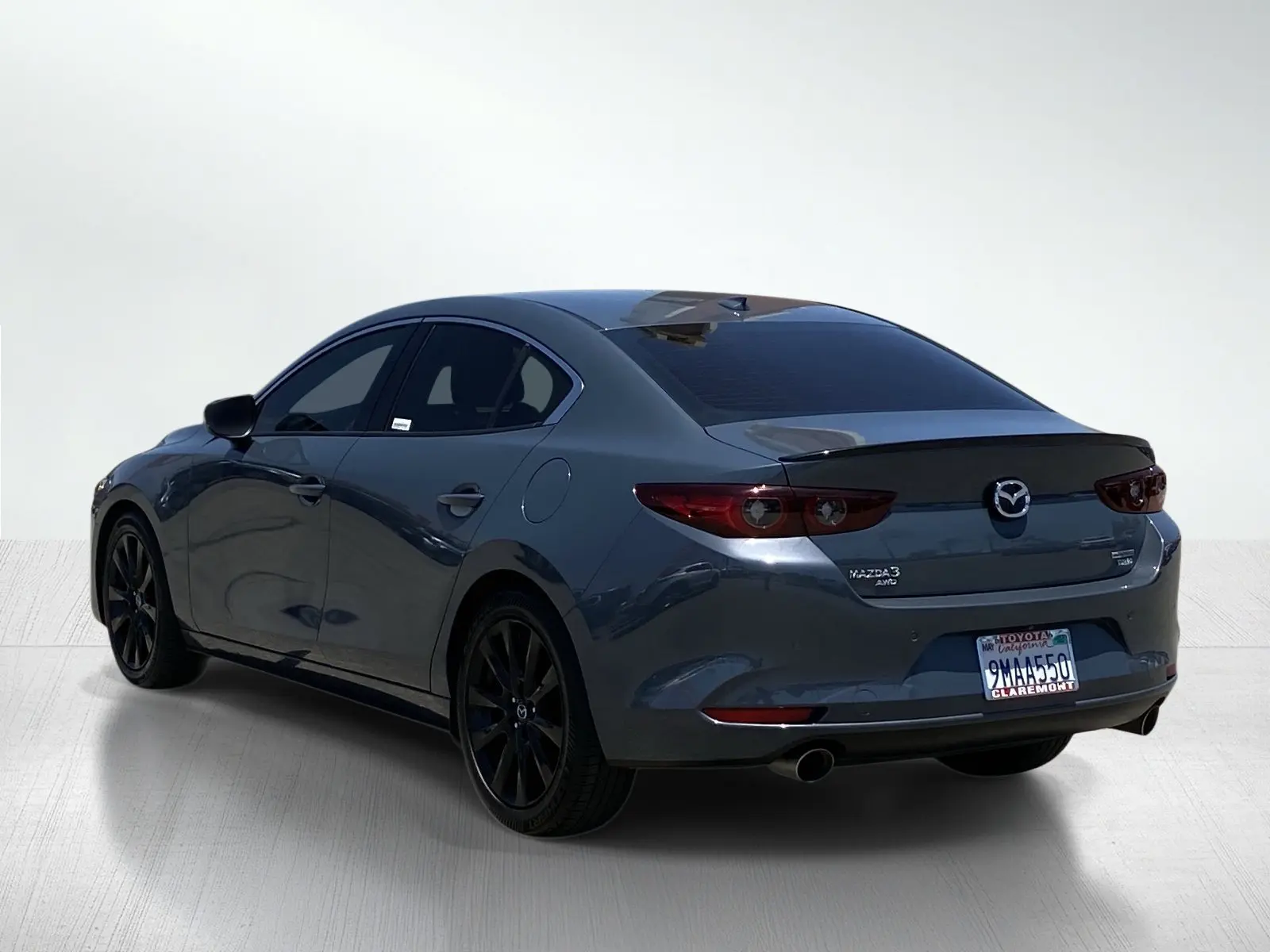 2023 Mazda CX-3 Premium Plus AT 4-Door SKYACTIV AWD photo 4