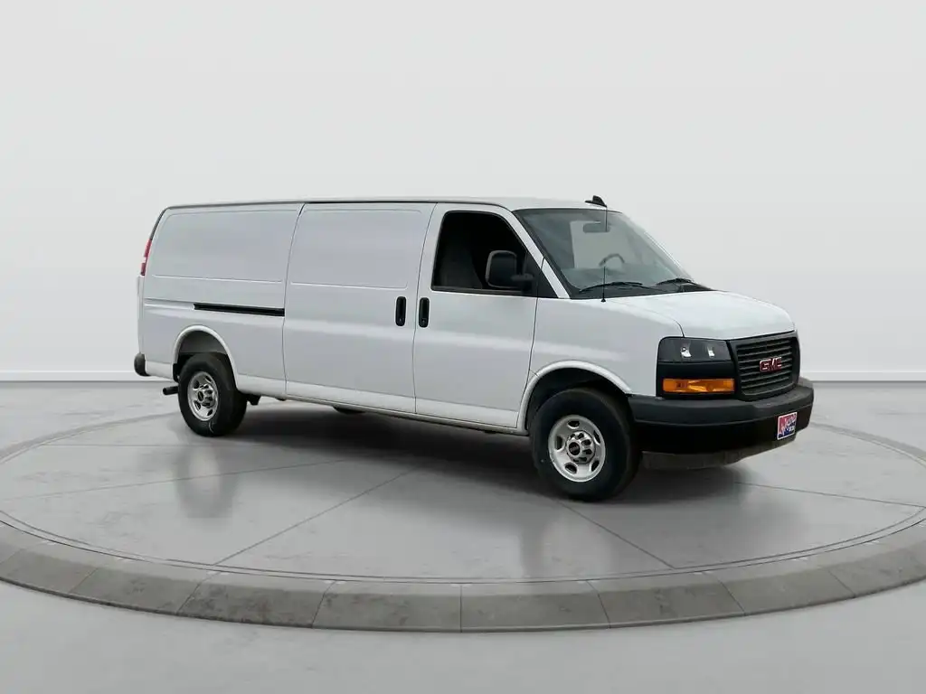 2025 GMC Savana 2500 Ext WB's photo