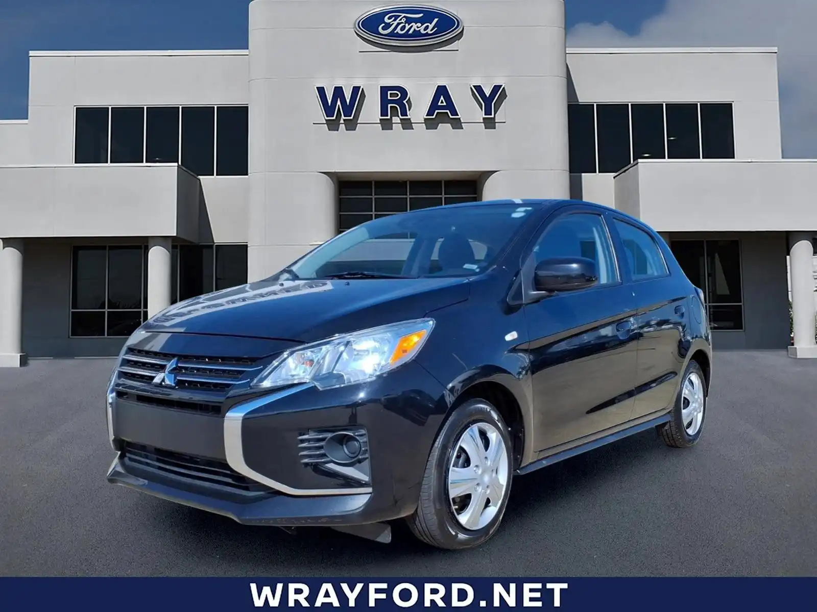 2024 Mitsubishi Mirage ES CVT's photo