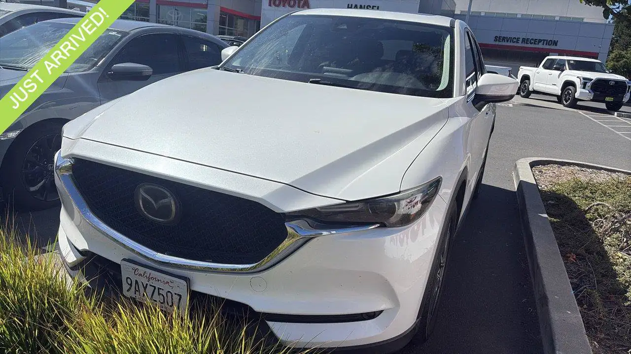 2017 Mazda CX-5 Grand Touring Auto's photo
