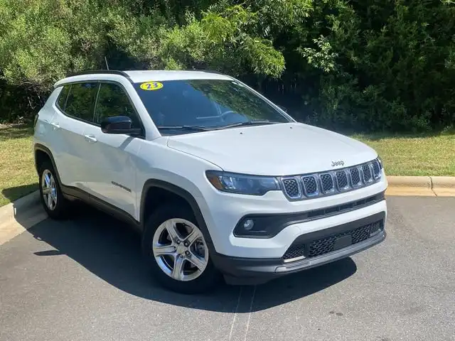 2023 Jeep Compass Latitude 4X4's photo